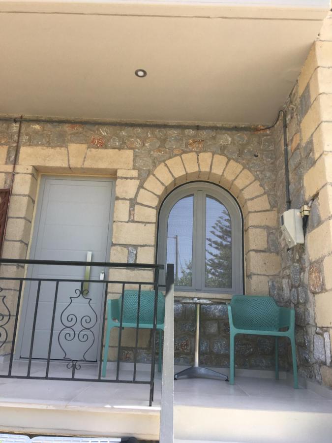 Το Πετρινο / The Petrino Apartments Stoúpa Exterior foto
